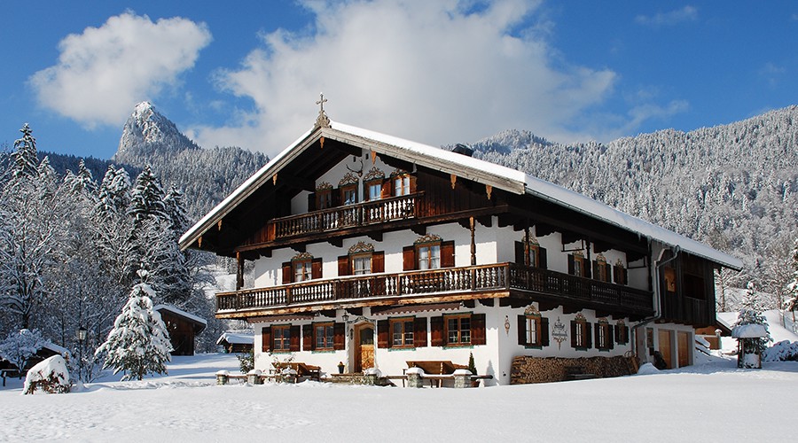 Ferienwohnungen Feichthof Kreuth - Ihr Urlaubsdomizil zu jeder Jahreszeit